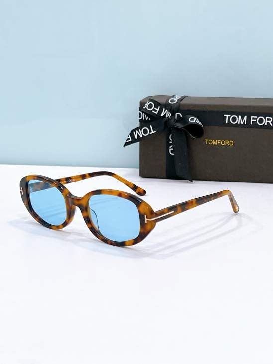 Picture of Tom Ford Sunglasses _SKUfw79566475fw